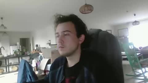 sweetguyss12 online show from December 2025 10:44:02 AM