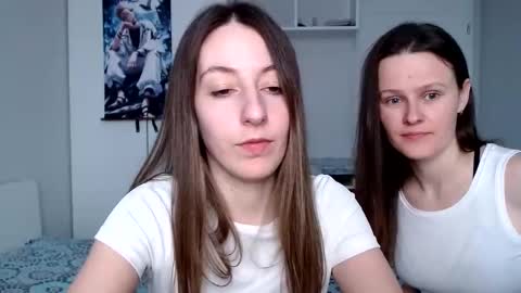 Snapshot of sweetheart_77 chatting on March 2025 01:23:02 PM Emma online show from March 2025 01:23:02 PM