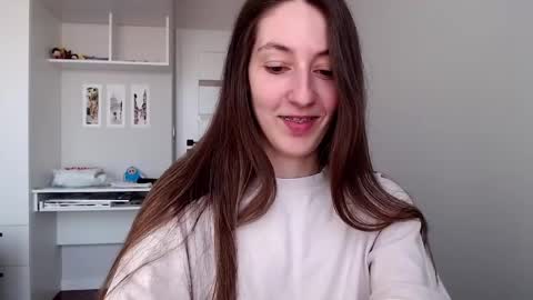 Snapshot of sweetheart_77 chatting on May 2026 11:48:01 AM Emma online show from May 2026 11:48:01 AM