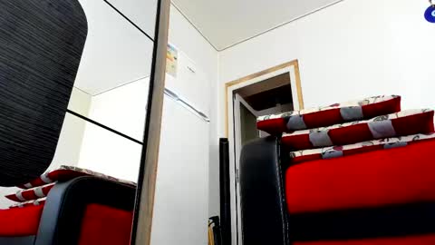 Snapshot of sweetheart_loves chatting on February 2025 06:56:01 AM Christine online show from February 2025 06:56:01 AM