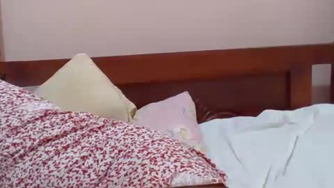 sweetib1 online show from June 2026 06:29:01 AM