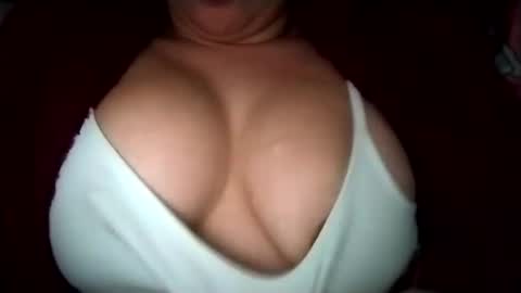 Ana Mara  i cant Make noise My family is here  online show from February 2025 04:58:02 AM