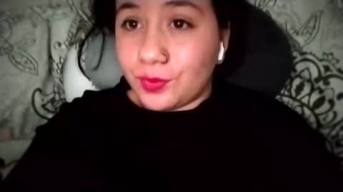 Ana Mara  i cant Make noise My family is here  online show from February 2025 04:28:02 AM