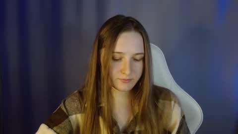 Annie online show from September 2025 08:31:01 PM