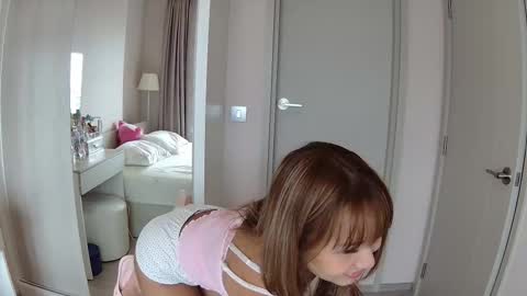 Sweetie Natasha online show from September 2025 06:18:02 AM