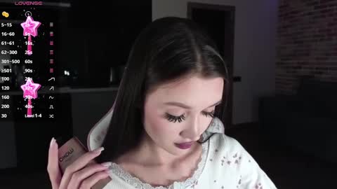 Snapshot of sweetiebones chatting on December 2024 10:50:02 AM bratty gf online show from December 2024 10:50:02 AM