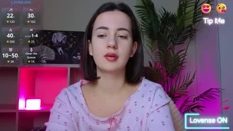 Kendl online show from March 2026 11:02:01 PM