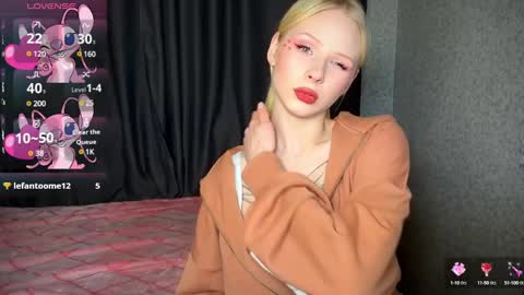sweetie Lisa3 online show from February 2025 02:54:02 PM
