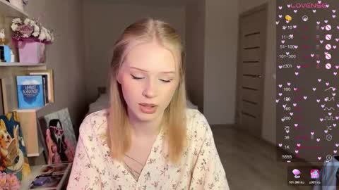 sweetie Lisa3 online show from November 2025 08:05:01 AM