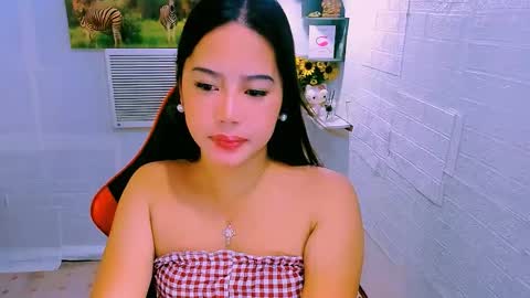 Nicole online show from October 2025 11:29:02 PM