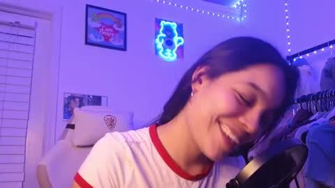 Blu Sweets online show from September 2025 02:33:01 AM