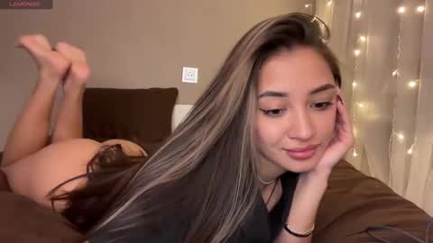 sweetiesoul online show from January 2025 05:42:02 PM