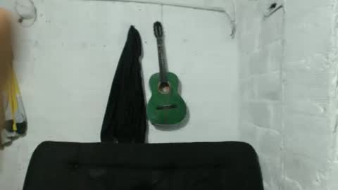 Snapshot of sweetlatinakim chatting on February 2026 11:58:02 PM Camilo online show from February 2026 11:58:02 PM