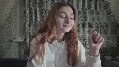 Snapshot of sweetliaison chatting on December 2025 07:10:01 PM sweetliaison online show from December 2025 07:10:01 PM