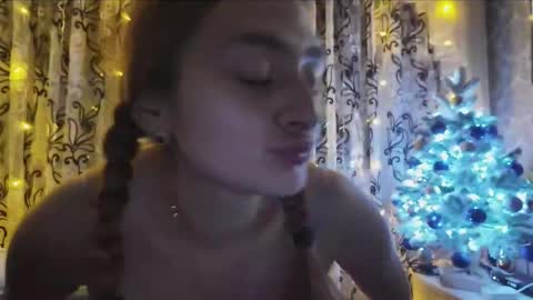 Snapshot of sweetliaison chatting on January 2026 02:20:01 PM sweetliaison online show from January 2026 02:20:01 PM