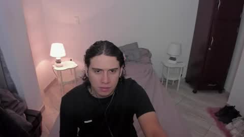 Lian online show from April 2026 02:04:01 AM