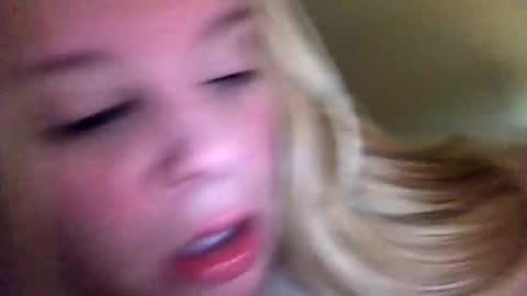 Lisa  online show from December 2024 05:44:01 PM