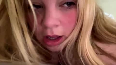 Lisa  online show from February 2025 02:06:02 PM