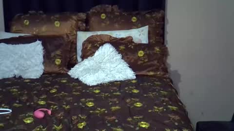 sweetnastydoll27 online show from May 2026 06:01:01 PM