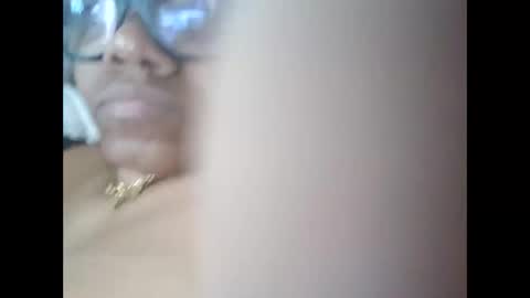 Snapshot of sweetness2532 chatting on April 2026 02:03:01 PM sweetness2532 online show from April 2026 02:03:01 PM