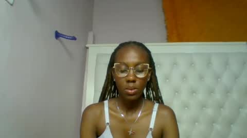 Snapshot of sweetnovah chatting on May 2026 05:11:01 PM Novah girlie online show from May 2026 05:11:01 PM