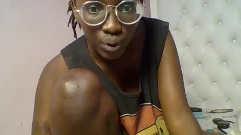 Snapshot of sweetnovah chatting on May 2026 05:43:01 PM Novah girlie online show from May 2026 05:43:01 PM