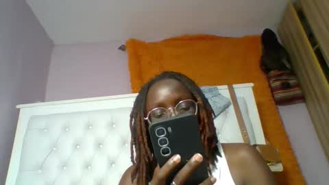 Snapshot of sweetnovah chatting on June 2026 05:30:02 PM Novah girlie online show from June 2026 05:30:02 PM