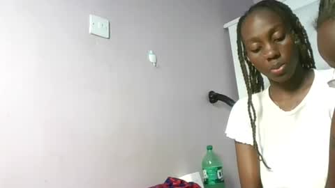 Snapshot of sweetnovah chatting on June 2026 02:24:02 AM Novah girlie online show from June 2026 02:24:02 AM