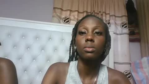 Snapshot of sweetnovah chatting on July 2026 03:07:01 PM Novah girlie online show from July 2026 03:07:01 PM