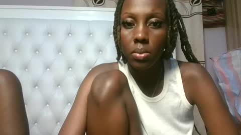 Snapshot of sweetnovah chatting on July 2026 05:41:01 PM Novah girlie online show from July 2026 05:41:01 PM