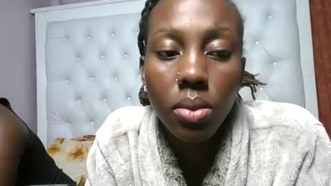 Snapshot of sweetnovah chatting on July 2026 06:02:02 PM Novah girlie online show from July 2026 06:02:02 PM