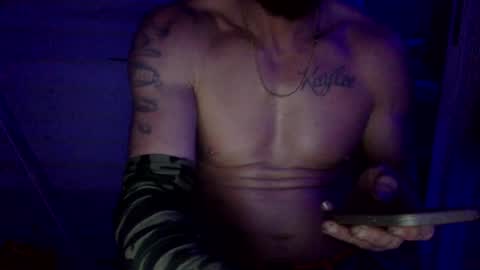 WeAim2PZzz online show from January 2025 12:33:01 PM