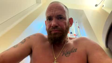 WeAim2PZzz online show from February 2026 10:32:01 AM