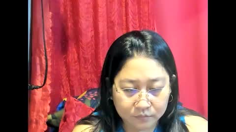 Snapshot of sweetpilipina88 chatting on May 2026 12:51:02 AM MIA online show from May 2026 12:51:02 AM