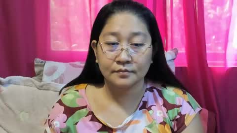 Snapshot of sweetpilipina88 chatting on June 2026 08:19:01 AM MIA online show from June 2026 08:19:01 AM