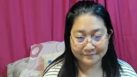 Snapshot of sweetpilipina88 chatting on June 2026 10:15:01 AM MIA online show from June 2026 10:15:01 AM
