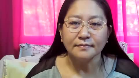 Snapshot of sweetpilipina88 chatting on July 2026 01:41:02 AM MIA online show from July 2026 01:41:02 AM