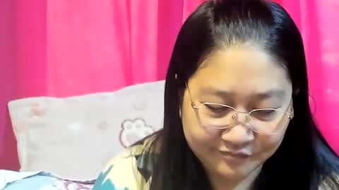 Snapshot of sweetpilipina88 chatting on July 2026 10:07:02 PM MIA online show from July 2026 10:07:02 PM