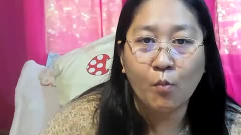 Snapshot of sweetpilipina88 chatting on July 2026 02:53:02 AM MIA online show from July 2026 02:53:02 AM