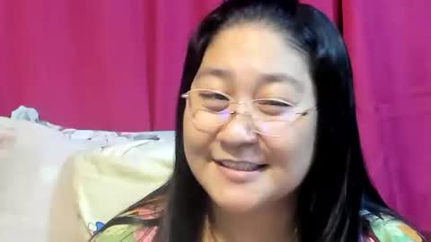 Snapshot of sweetpilipina88 chatting on July 2026 10:36:01 AM MIA online show from July 2026 10:36:01 AM