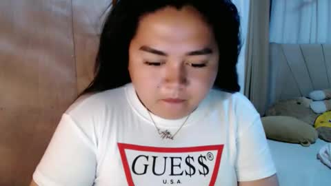 Princess Ella online show from October 2025 04:52:01 AM