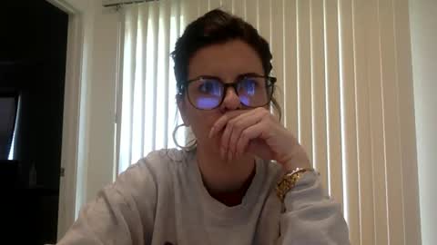 sweetriddance online show from December 2025 04:45:02 PM