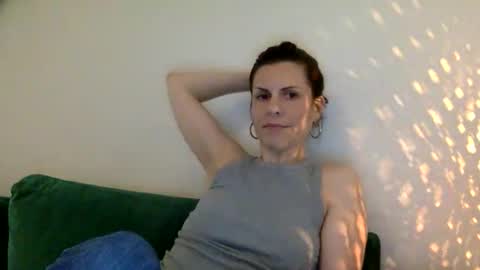 sweetriddance online show from May 2026 11:56:02 PM