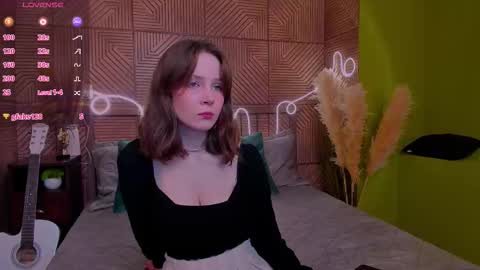 Alice online show from October 2025 01:41:02 PM