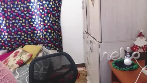 Sweet online show from December 2025 07:21:02 PM