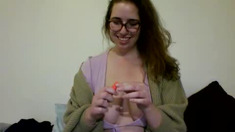 sweetsocalgirl online show from February 2025 04:44:02 AM