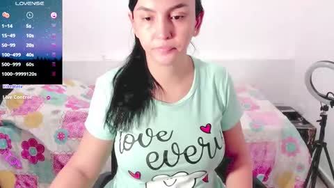 lili online show from February 2025 04:55:01 AM