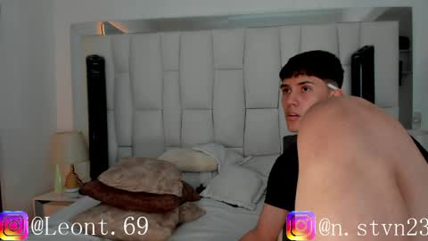 sweett_candy2 online show from April 2026 05:49:01 PM