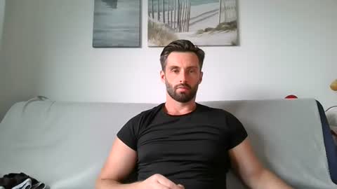 Snapshot of sweettom69 chatting on July 2026 12:42:02 PM Tom online show from July 2026 12:42:02 PM