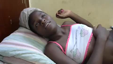 sweetvallerie online show from February 2025 12:03:02 PM